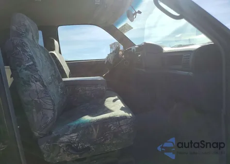 1997 Dodge Ram 2500 из США, поврежденный, VIN 3B7KF23W5VM563102